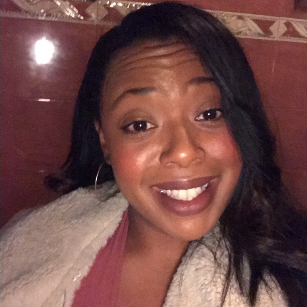 Meet your Posher, Jessica